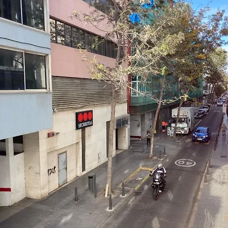 La Naval Flat W Garage Apartment *